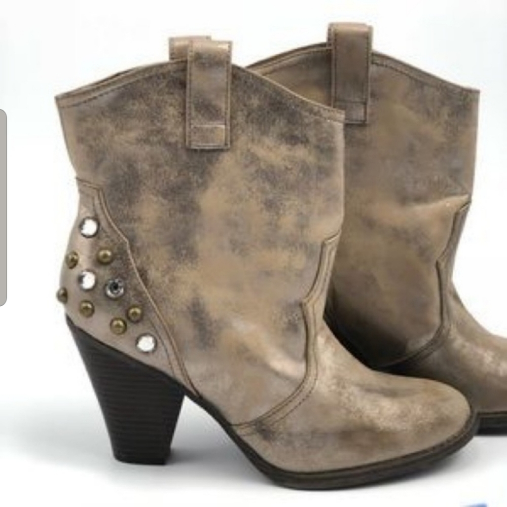 MIA sunrise jeweled round toe booties